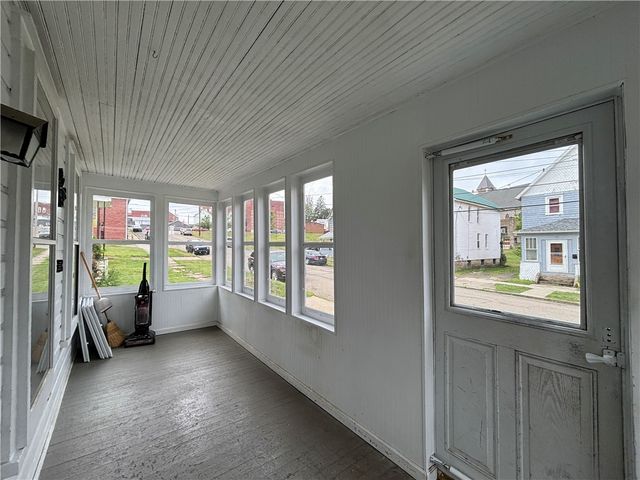 124 Bayard Street, Kane Boro, PA 16735