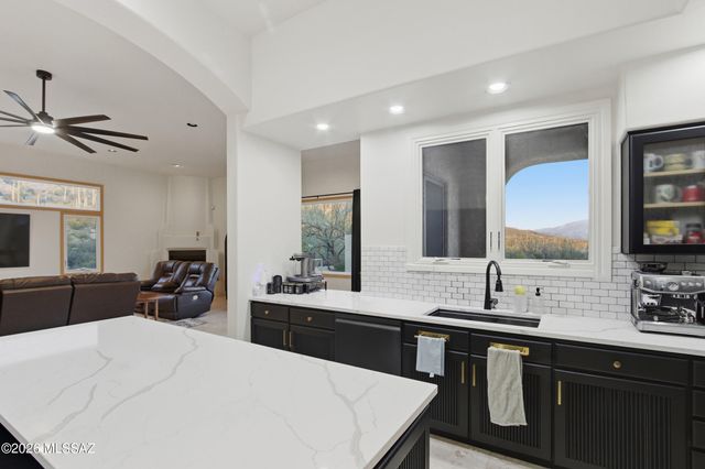 6202 N Vía Tres Patos, Tucson, AZ 85750