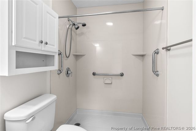 2082 Loganberry Drive, Fayetteville, NC 28304