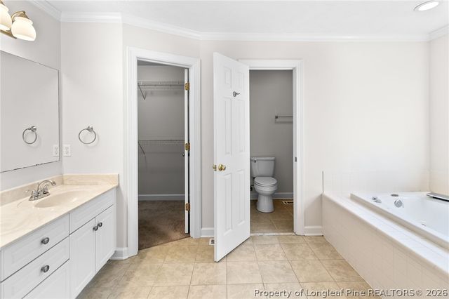 2082 Loganberry Drive, Fayetteville, NC 28304