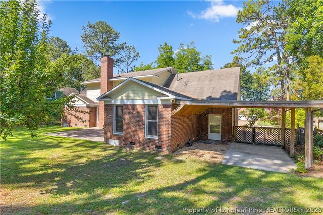 2082 Loganberry Drive, Fayetteville, NC 28304