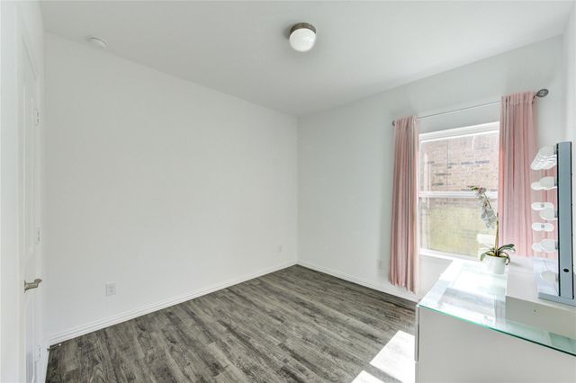 1088 Road 5102, Cleveland, TX 77327