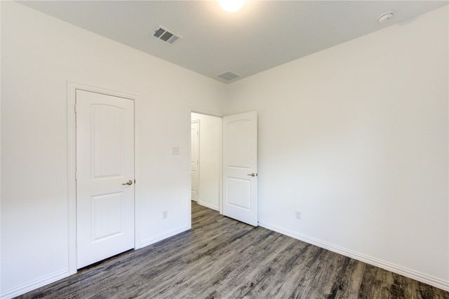 1088 Road 5102, Cleveland, TX 77327