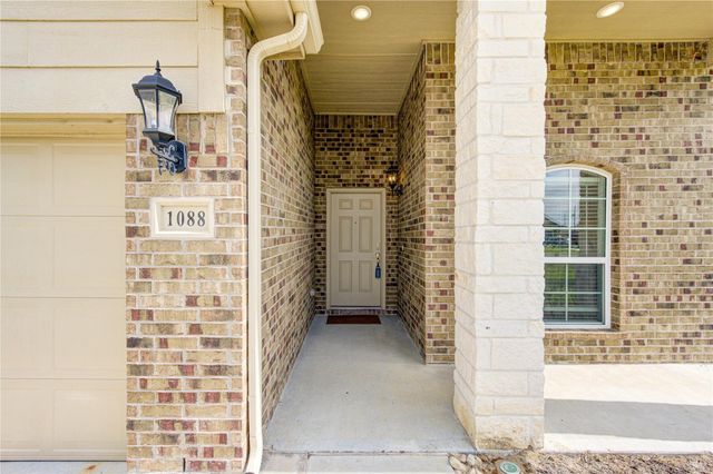 1088 Road 5102, Cleveland, TX 77327
