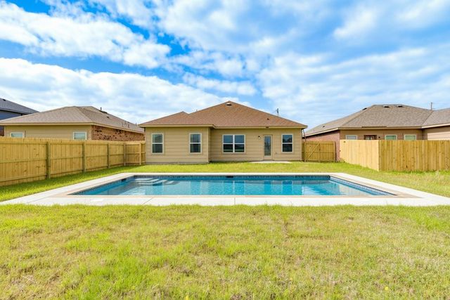 1088 Road 5102, Cleveland, TX 77327