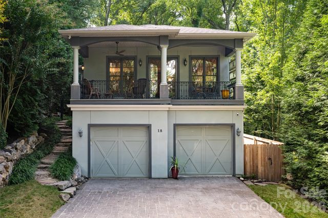 18 Woodlink Road, Asheville, NC 28801