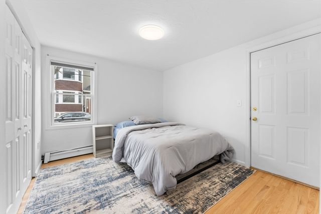 224 W 6th St 1, Boston, MA 02127