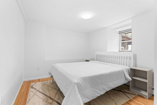 224 W 6th St 1, Boston, MA 02127
