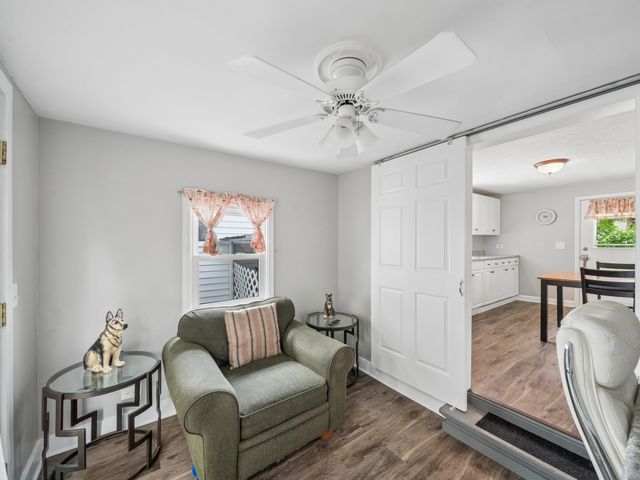 627 Park Street, Batavia, IL 60510