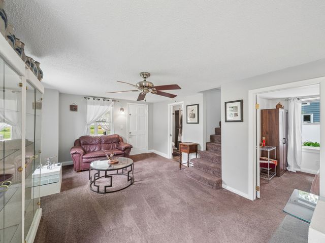 627 Park Street, Batavia, IL 60510