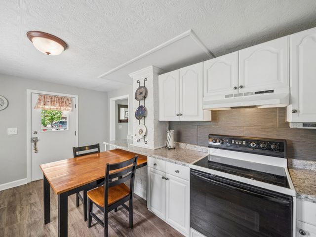 627 Park Street, Batavia, IL 60510