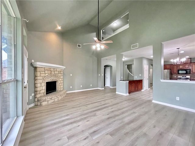 806 Bent Wood PL, Round Rock, TX 78665