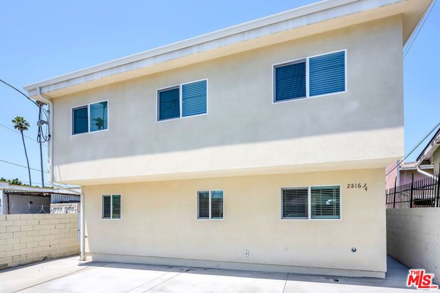 2816 W Jefferson Boulevard, Los Angeles, CA 90018