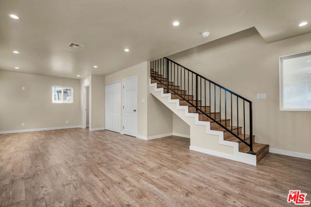 2816 W Jefferson Boulevard, Los Angeles, CA 90018