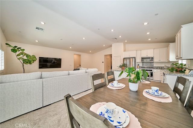 13023 Camino Valle Way, Victorville, CA 92394