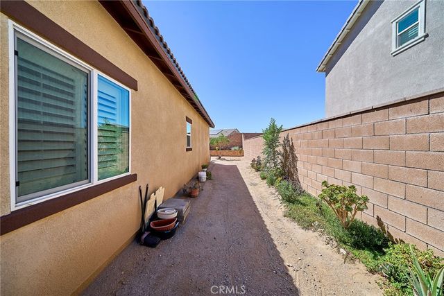 13023 Camino Valle Way, Victorville, CA 92394