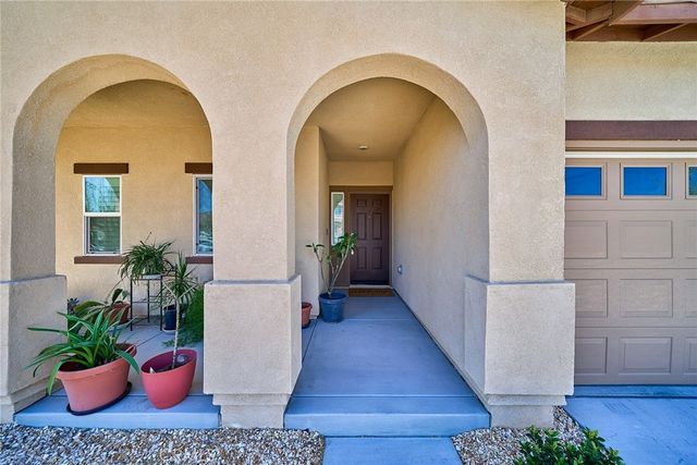 13023 Camino Valle Way, Victorville, CA 92394