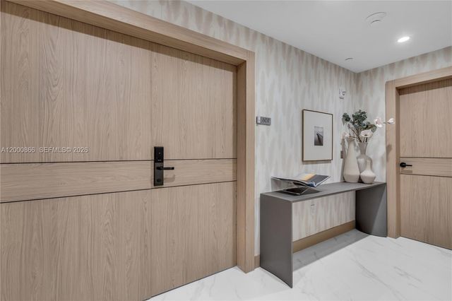 711 NE 23rd Ter 607, Miami, FL 33137