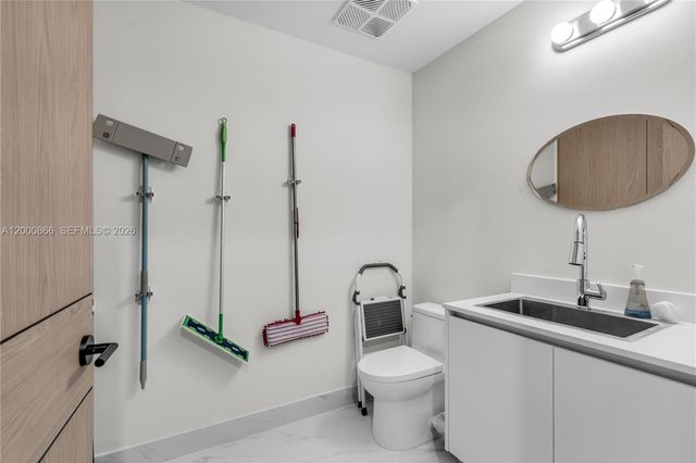 711 NE 23rd Ter 607, Miami, FL 33137