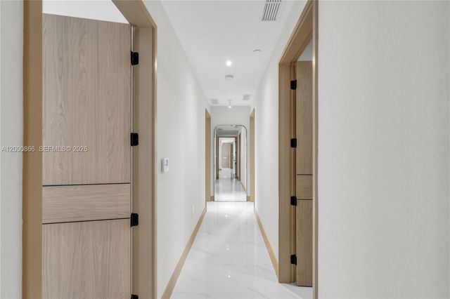 711 NE 23rd Ter 607, Miami, FL 33137