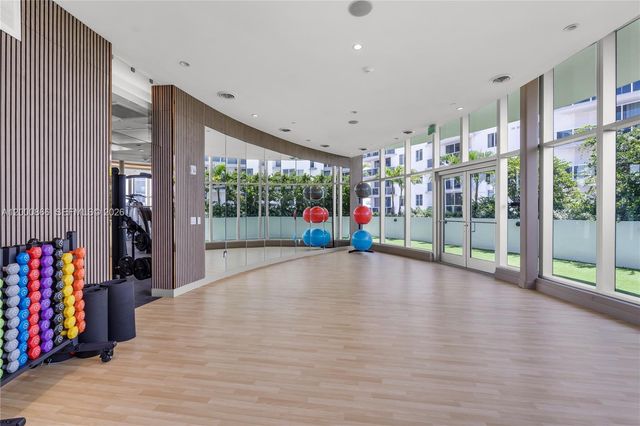 711 NE 23rd Ter 607, Miami, FL 33137