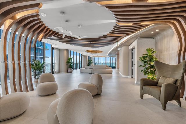 711 NE 23rd Ter 607, Miami, FL 33137