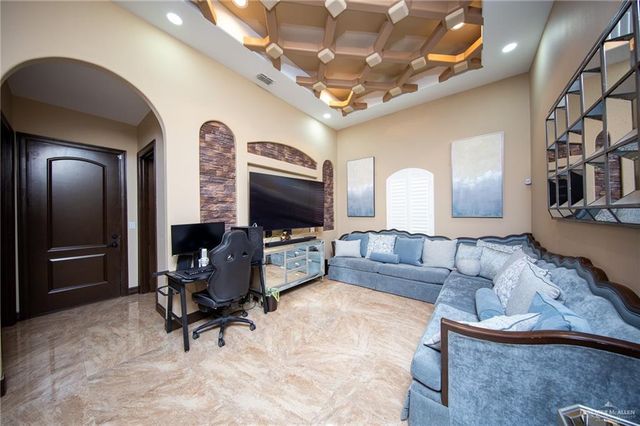 1007 Navajo Drive, Rio Grande City, TX 78582