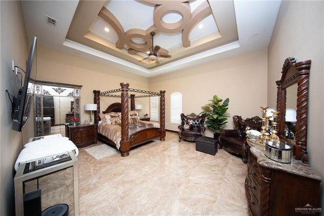 1007 Navajo Drive, Rio Grande City, TX 78582