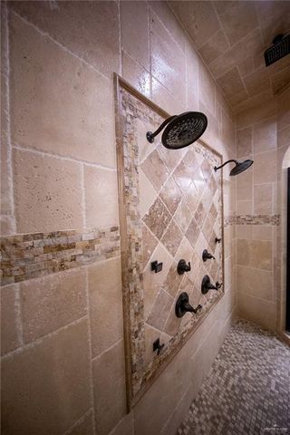 1007 Navajo Drive, Rio Grande City, TX 78582