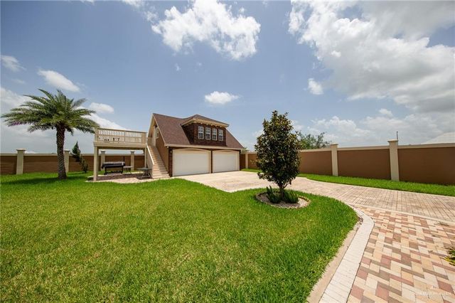 1007 Navajo Drive, Rio Grande City, TX 78582