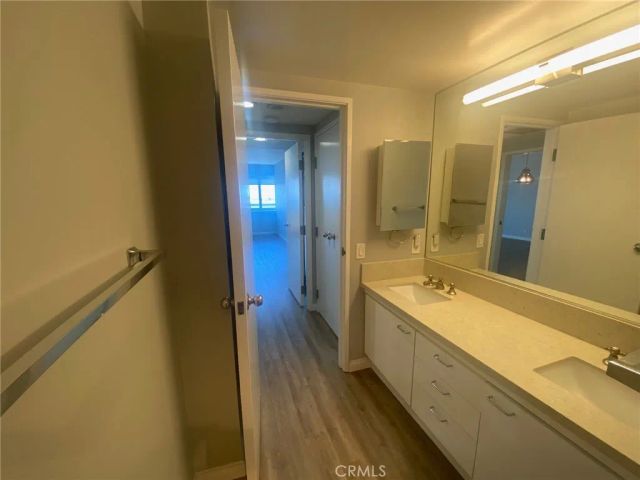 525 E Seaside Way 2006, Long Beach, CA 90802