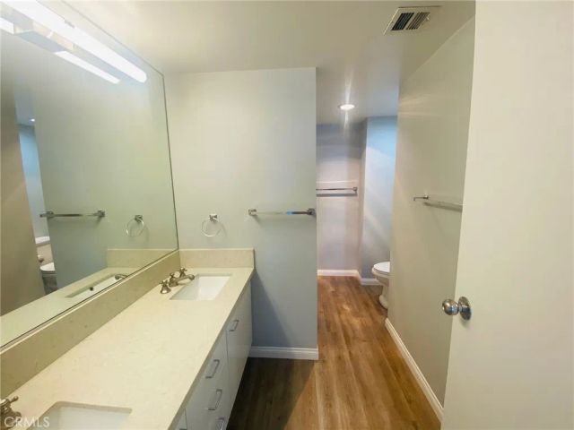 525 E Seaside Way 2006, Long Beach, CA 90802