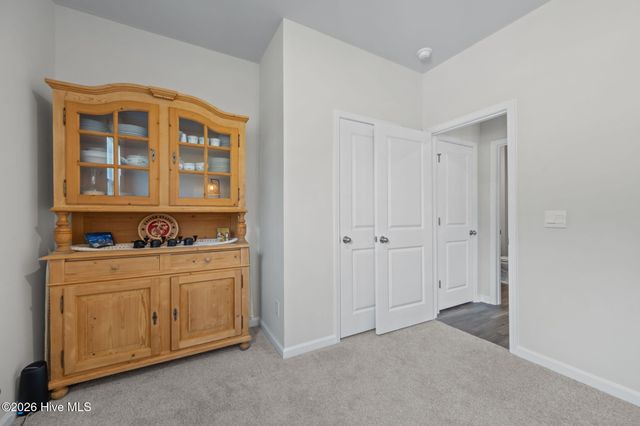 322 Royal Eagle Court, Sneads Ferry, NC 28460