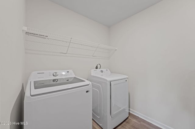 322 Royal Eagle Court, Sneads Ferry, NC 28460