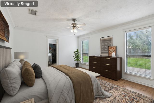 1107 Port Au Prince Drive, Arlington, TX 76012
