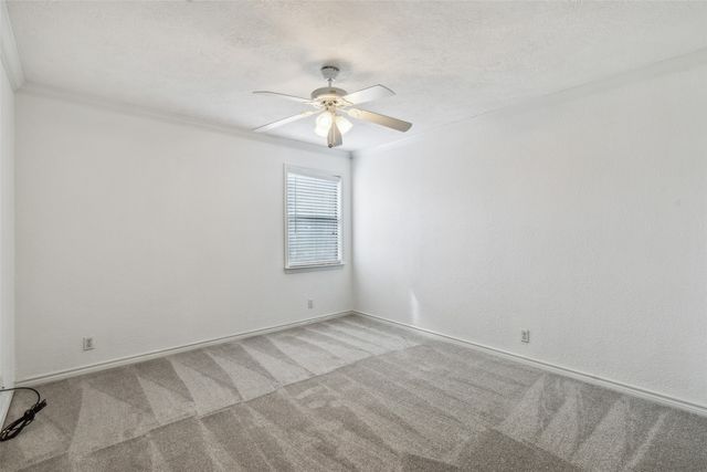 1107 Port Au Prince Drive, Arlington, TX 76012