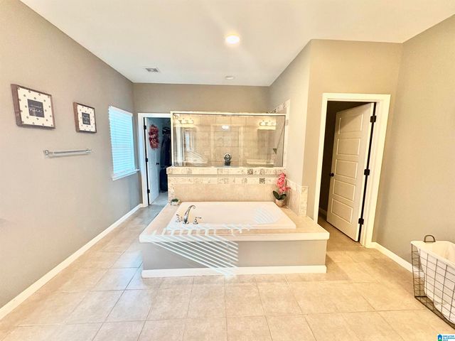 4047 VERBENA DRIVE, Moody, AL 35004