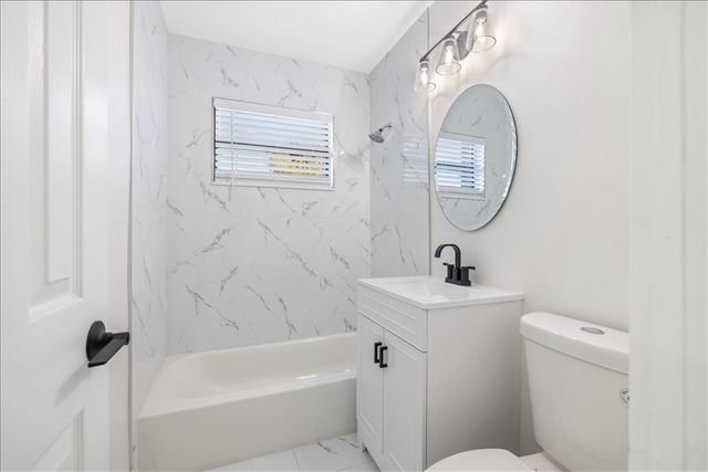 161 Celestia Court, Port St Lucie, FL 34983