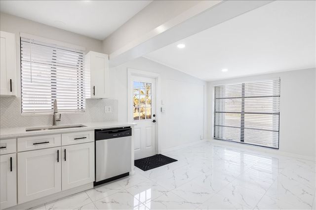 161 Celestia Court, Port St Lucie, FL 34983