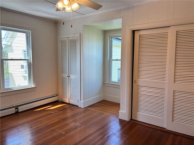 5 Ellwood Place, Newport, RI 02840