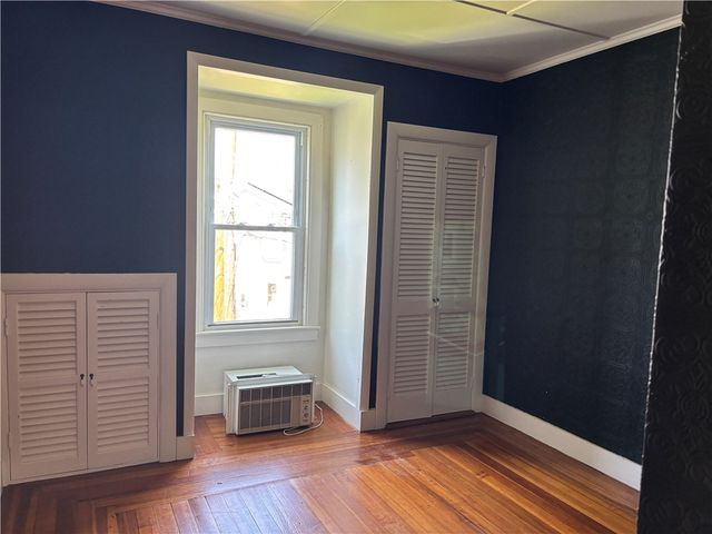 5 Ellwood Place, Newport, RI 02840