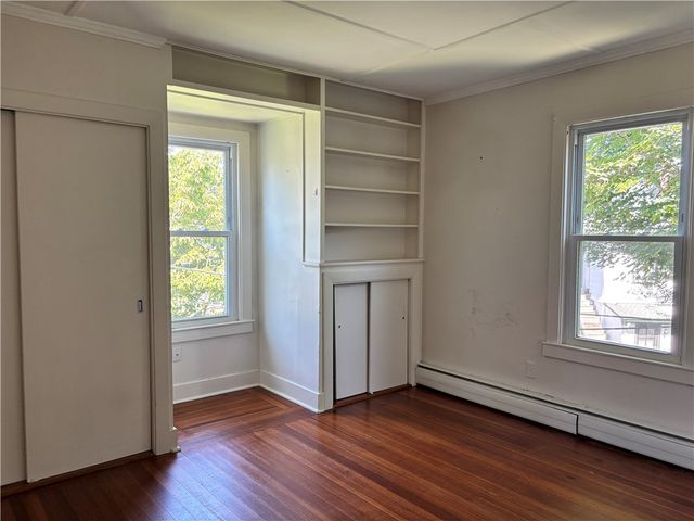 5 Ellwood Place, Newport, RI 02840