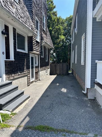 5 Ellwood Place, Newport, RI 02840