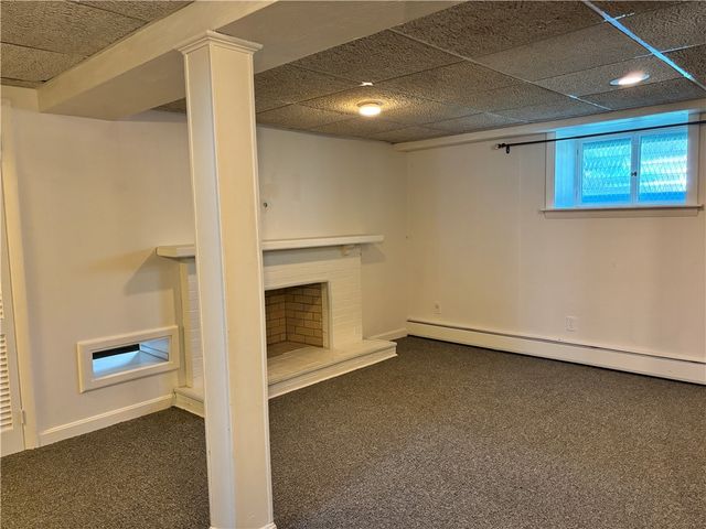 5 Ellwood Place, Newport, RI 02840