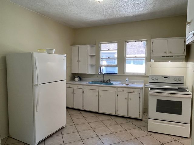 114 Bridge St B, St Augustine, FL 32084