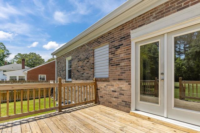 1317 Clay ST, Franklin, VA 23851