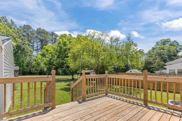 1317 Clay ST, Franklin, VA 23851
