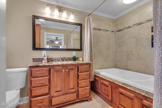 207 Grand Avenue, Lafayette, LA 70503