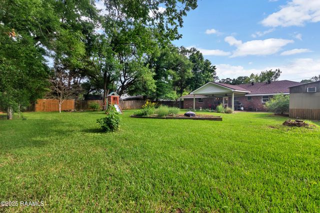 207 Grand Avenue, Lafayette, LA 70503