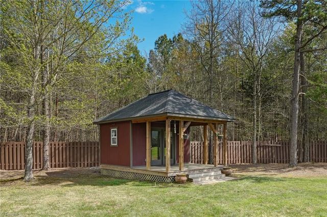 5179 Huff Court, Randleman, NC 27317